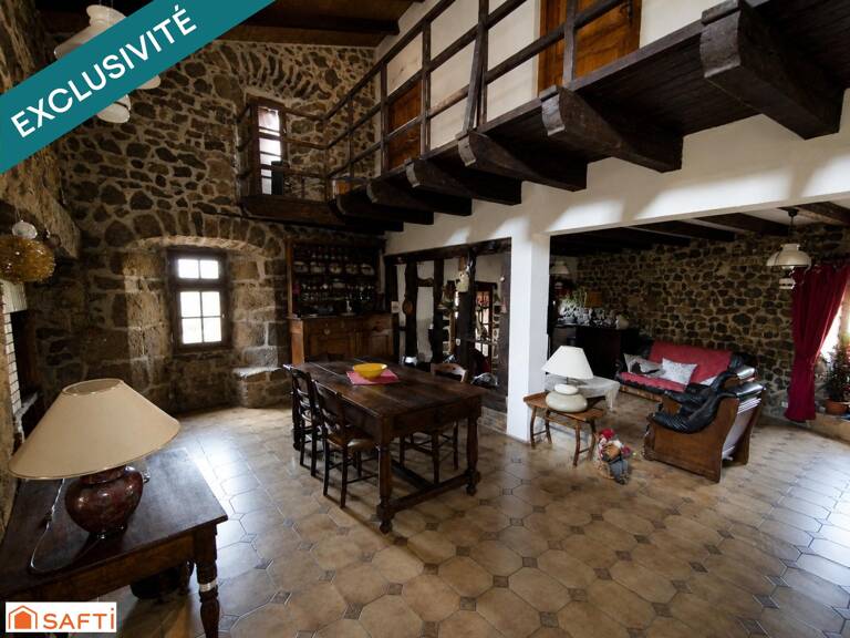 Maison de hameau 143m2, terrain 2815m2, source — photo 1