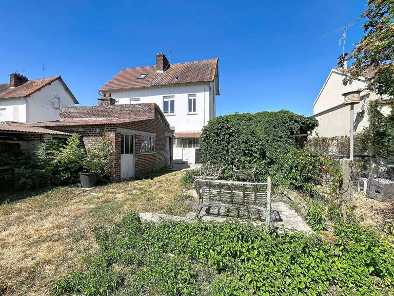 Maison rénovée à Beautor – 2 chambres – Grenier aménageable – Terrain de 448 m² — photo 1