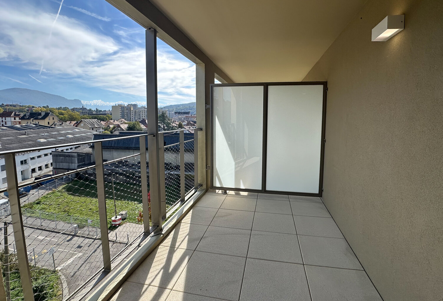 T2 NEUF avec TERRASSE — photo 1