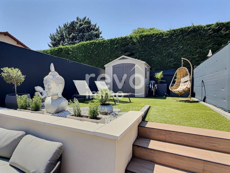 Duplex — photo 1