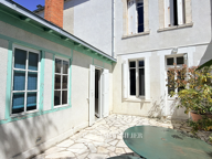 À VENDRE - MAISON DE CARACTÈRE À RAFRAICHIR - LA ROCHELLE - — photo 4