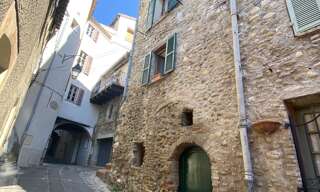 Maison 4 Pièces 105 m² à vendre à Cagnes-sur-Mer (06800)