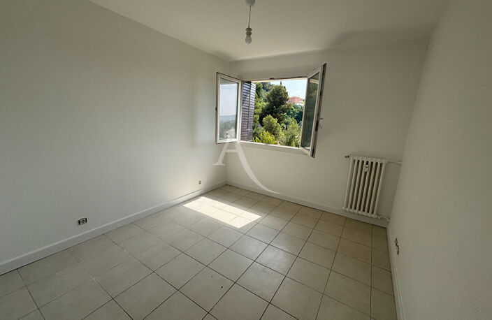 4 PIECES - AV HENRI SAPPIA — photo 2