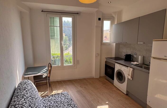 Appartement 2 pièces rénové avec soin — photo 2