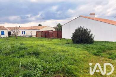 Terrain  82000 €