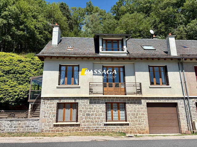 A VENDRE - Maison d'habitation avec jardin - ESTABLES — photo du bien
