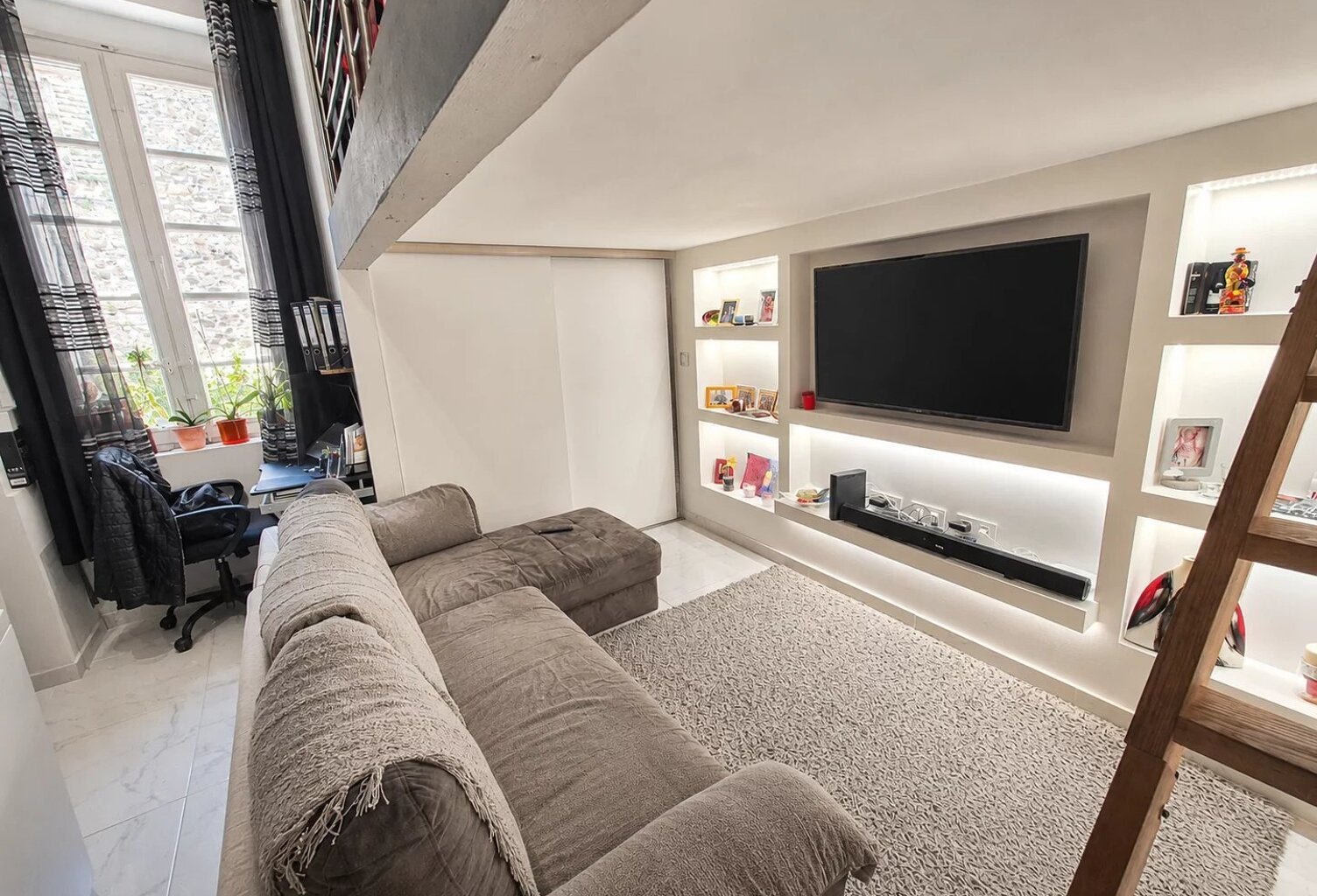 Maison de village 93 m² avec grand garage — photo 1
