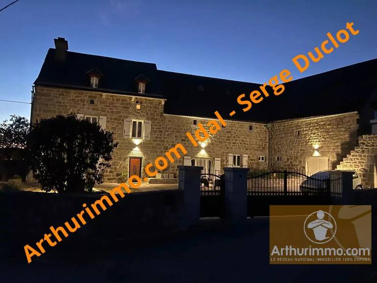 Corps de ferme rénové aux portes de l'Aubrac — photo 1