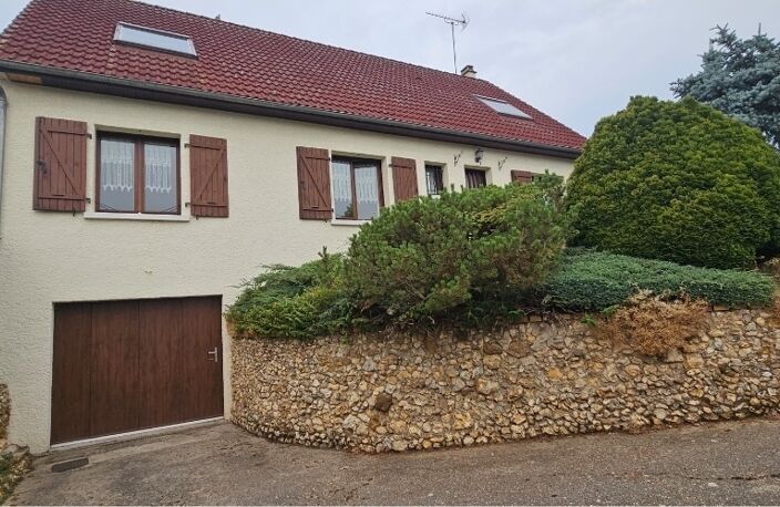 Vente Maison/villa 7 pièces — photo 2