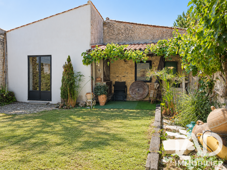 Vente Maison de village 1 pièce — photo 1