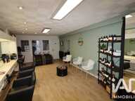Vente Local commercial 50 m&sup2; — photo 4