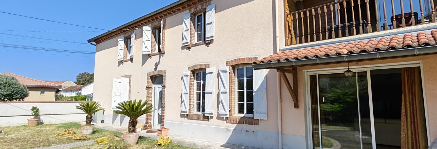 Maison 6 Pièces 210 m² à vendre à Vic-en-Bigorre (65500)