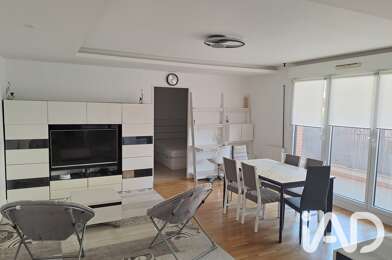 Appartement 4 pièces 2590 €