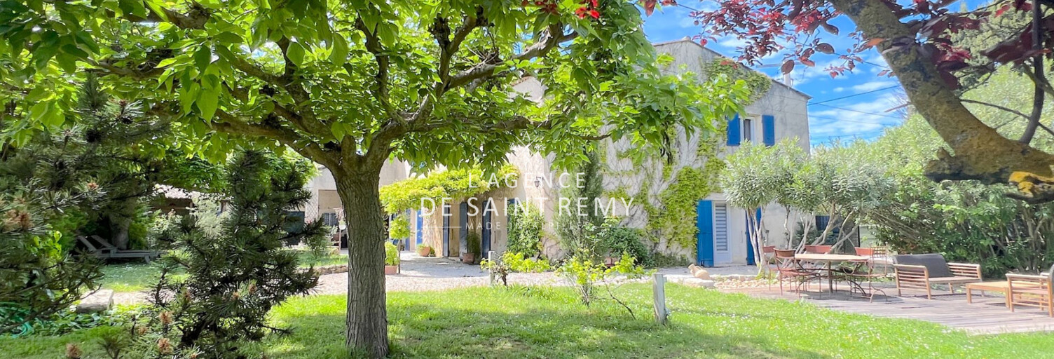 Maison 8 Pièces 197 m² à vendre à Saint-Rémy-de-Provence (13210)