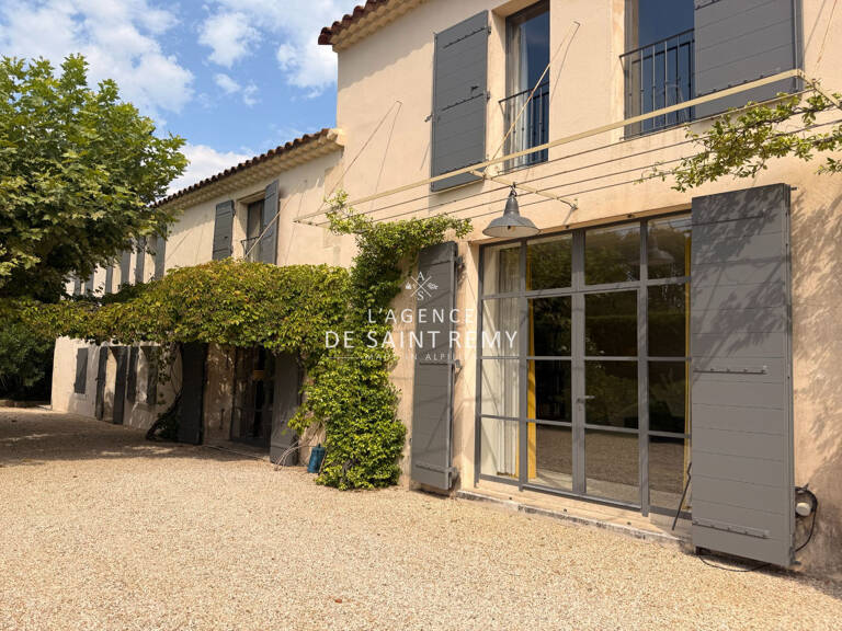 Mas provençal de caractère à vendre à Saint-Rémy-de-Provence, — photo 1
