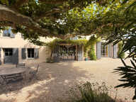 Mas provençal de caractère à vendre à Saint-Rémy-de-Provence, — photo 2