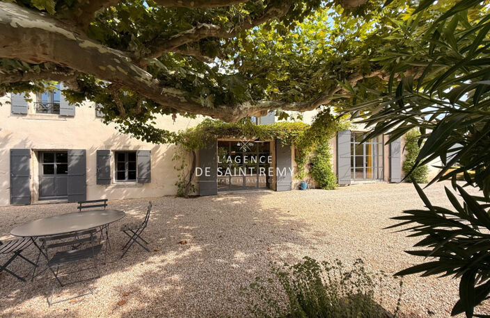 Mas provençal de caractère à vendre à Saint-Rémy-de-Provence, — photo 2