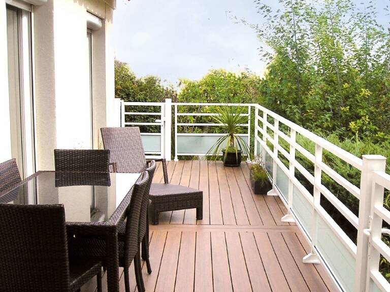 DERNIER ETAGE /DOUBLE TERRASSE/ RE2020 / GRANDS VOLUMES / VUE DEGAGEE / GARAGE + PARKING — photo 1