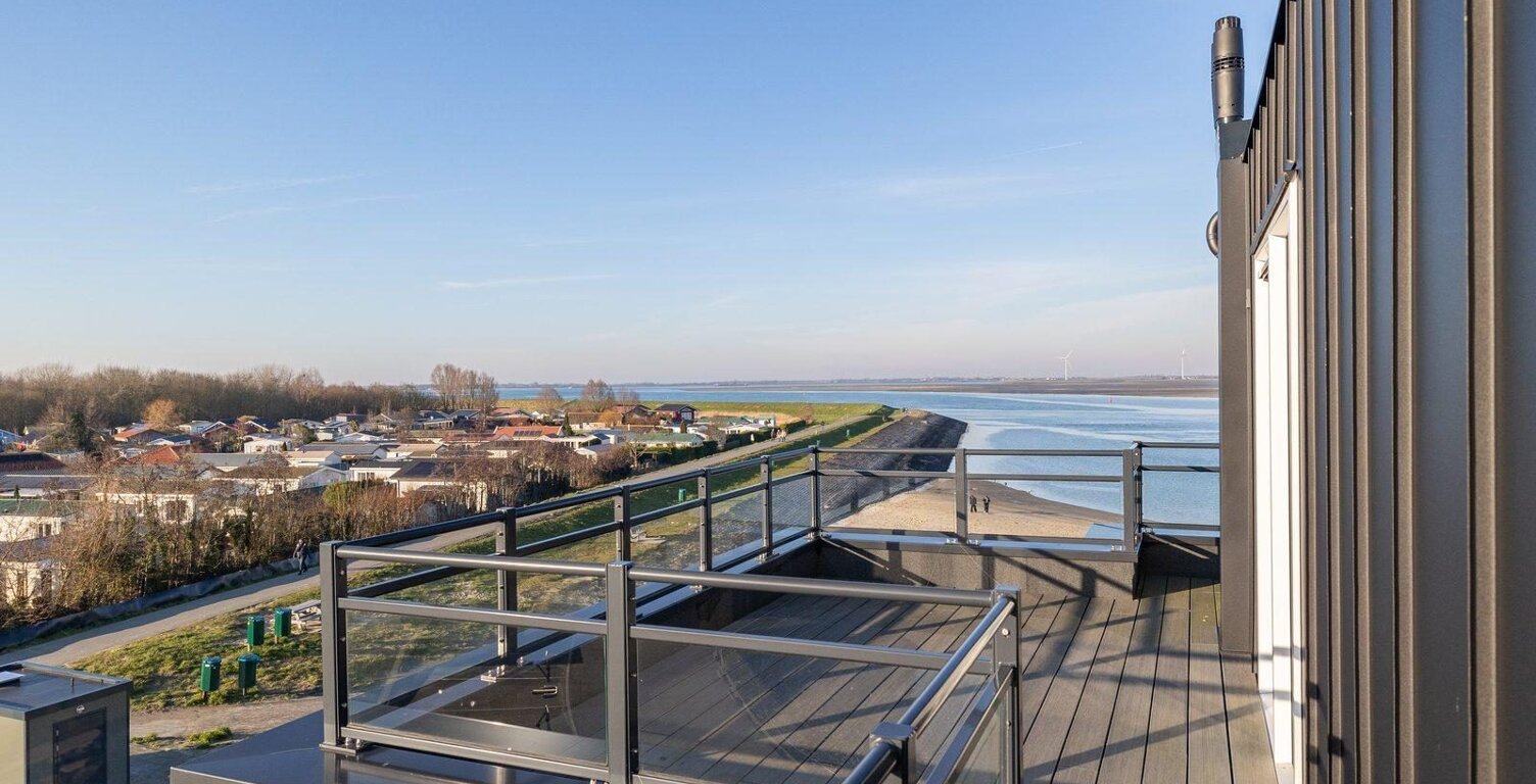 Superbe T3 neuf 62 m² – Vue Bassin Vauban – Quartier Deux-Rives Strasbourg — photo 1