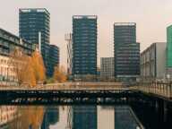 Superbe T3 neuf 62 m² – Vue Bassin Vauban – Quartier Deux-Rives Strasbourg — photo 2
