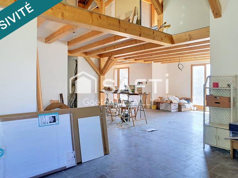 Chalet à terminer au Versant du Soleil — photo 1