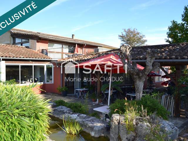 Hôtel restaurant  Fonds et Murs proche Vallon Pont d'Arc — photo du bien