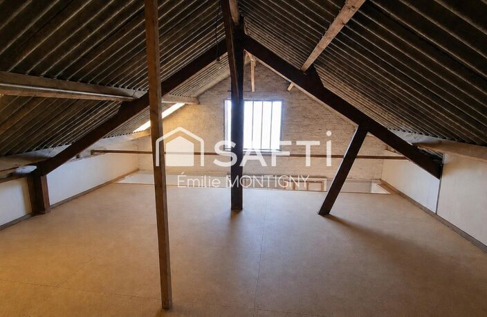 Bâtiment de 218m2 en deux niveaux - Possibilité d'acquérir 492m2 — photo 4