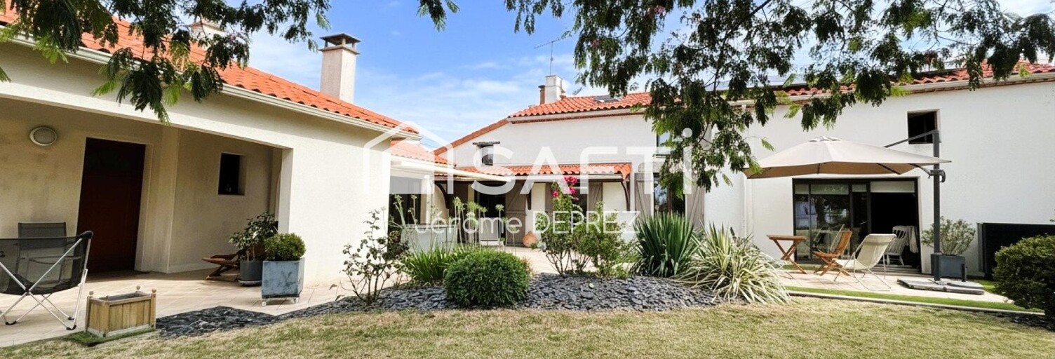 Maison 7 Pièces 160 m² à vendre à Les Herbiers (85500)