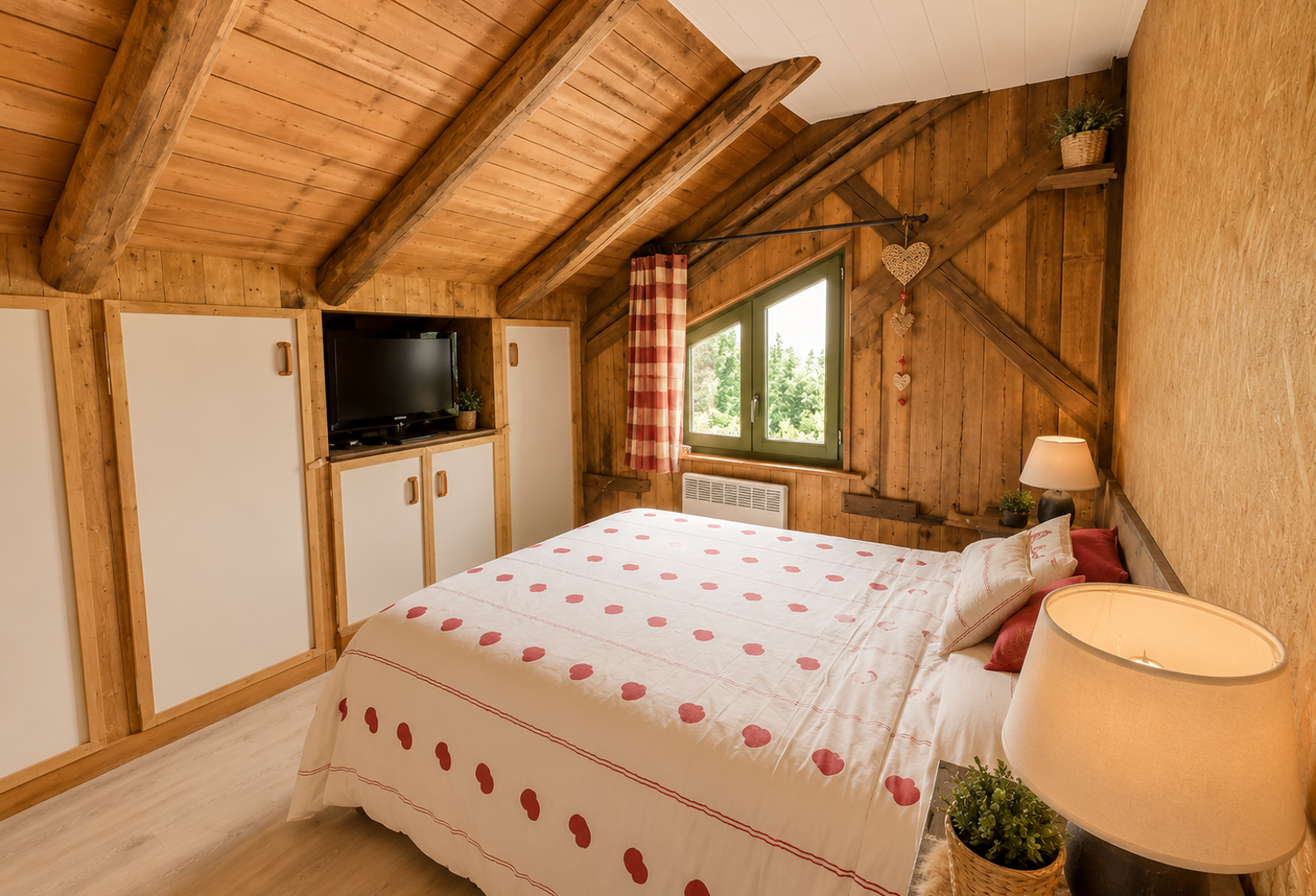DAMPRICHARD - ENSEMBLE DE 5 APPARTEMENTS — photo 1
