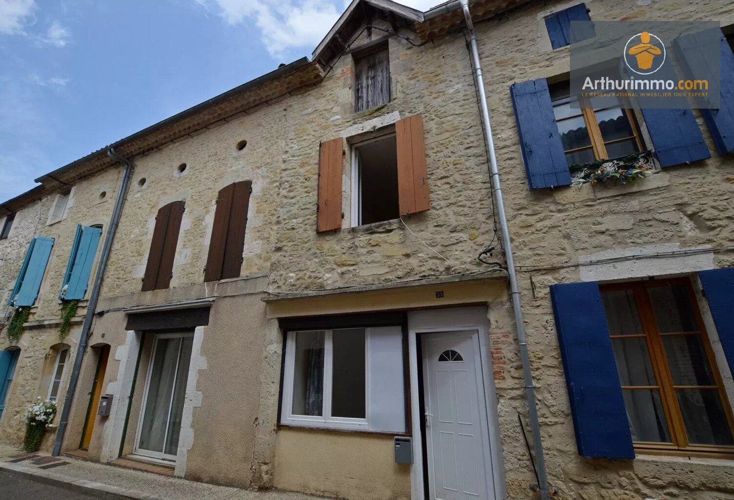 Maison en pierre au cœur de la bastide de Duras – À rafraichir — photo 1