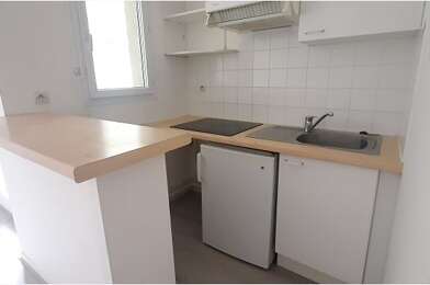 Appartement 3 pièces 795 €