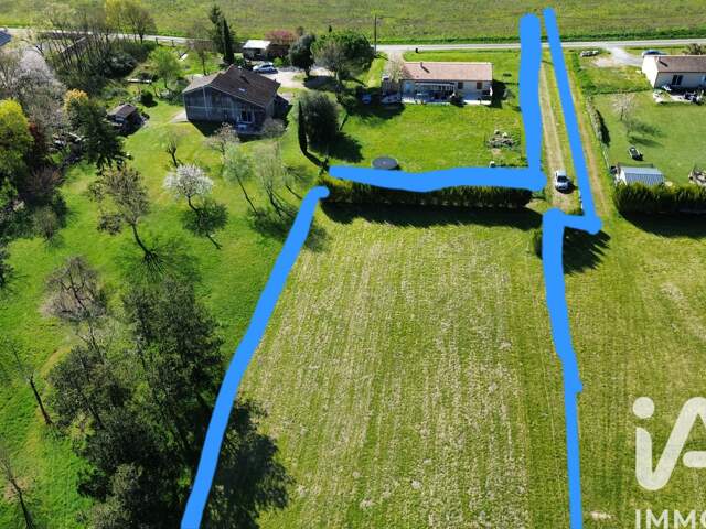 Vente Terrain à bâtir 2 741 m&sup2; — photo du bien