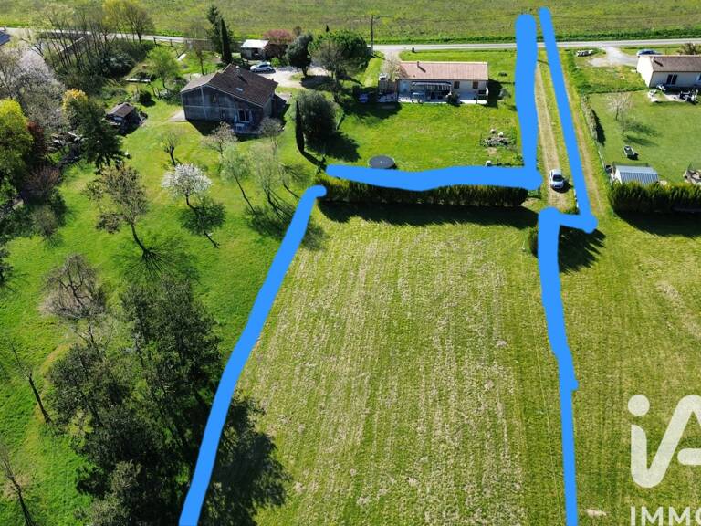Vente Terrain à bâtir 2 741 m&sup2; — photo 1