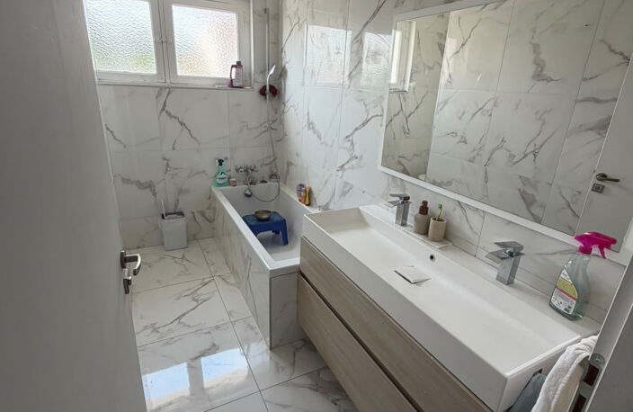 Vend maison T4 de 89,79m2 avec garage et jardin à Béziers — photo 4