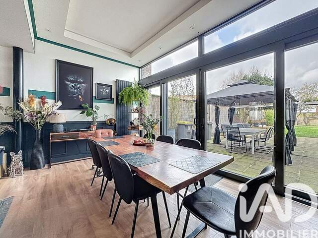 Vente Maison traditionnelle 8 pièces — photo du bien