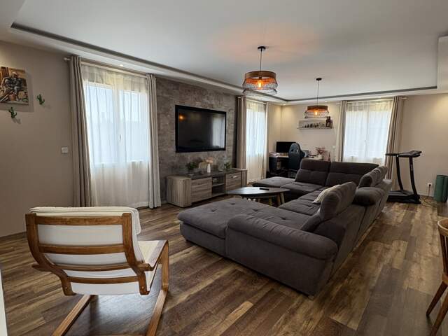 Vente Maison/villa 6 pièces — photo du bien
