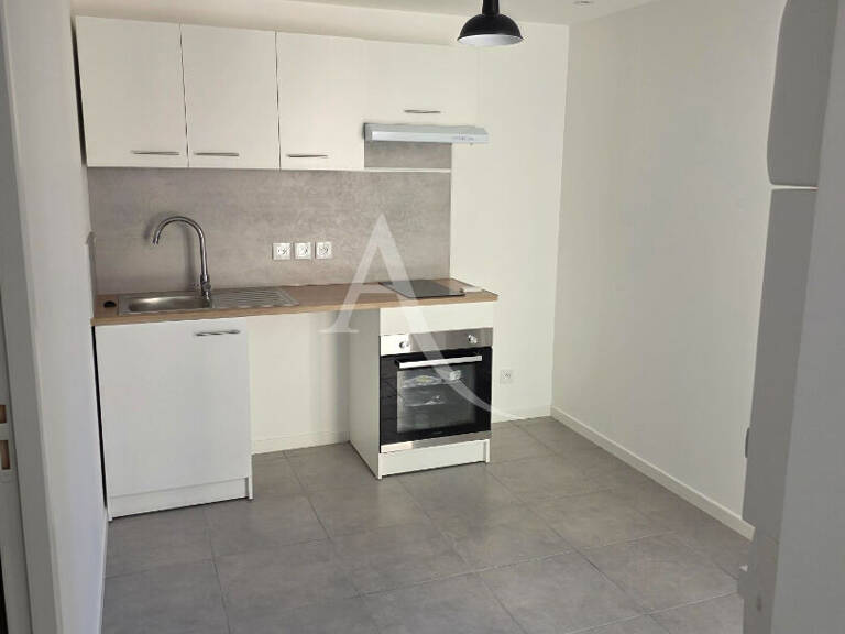 Appartement Carmaux T2 RDC 31m2 — photo 1