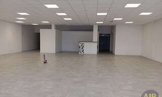 Commerce  686 m² à vendre à Montaigu-Vendée (85600)