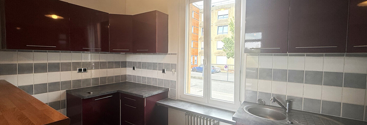 Maison 5 Pièces 70 m² à louer à Charleville-Mézières (08000)