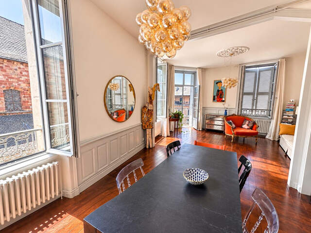 Appartement moderne centre ville — photo du bien