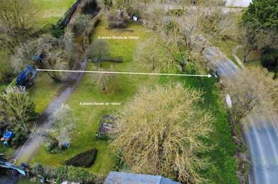 Terrain  33600 €