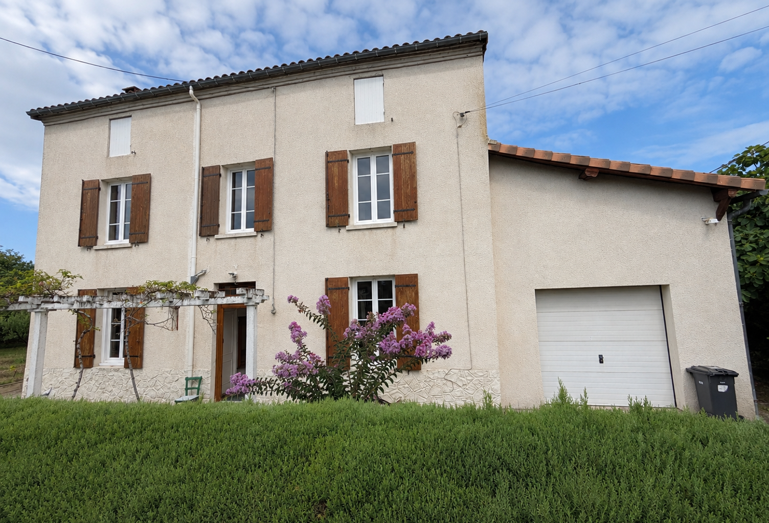 Grande maison familiale proche commerces — photo 1