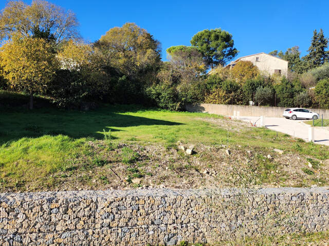 Nîmes, quartier résidentiel,Terrain à bâtir de 188 m2 — photo du bien