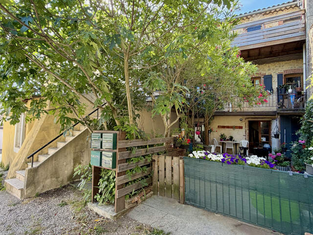 ENSEMBLE IMMOBILIER DE RAPPORT   RENTABILITÉ BRUTE 10,6 % — photo du bien