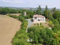 AGEN - BELLE VILLA AVEC PISCINE ET TERRAIN — photo 2