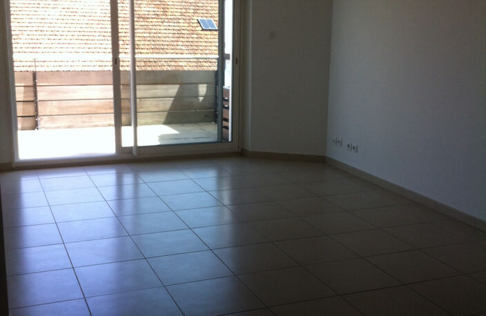 T3 LES GRANDS MOULINS 73 M2 — photo 3