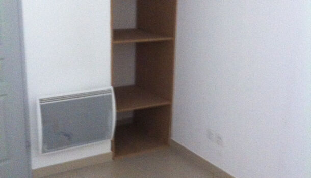 Appartement 3 pièces  à louer Montélimar 26200