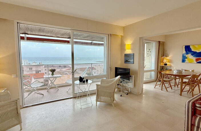 PLAGE DE PONTAILLAC APPARTEMENT TYPE 3 VUE MER AVEC TERRASSE — photo 3