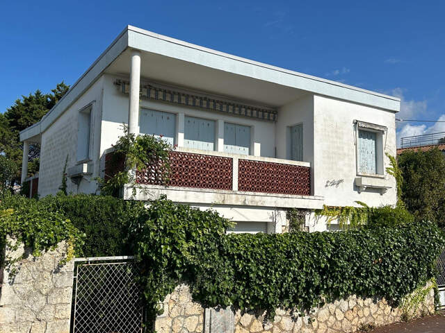 VAUX PONTAILLAC MAISON À RÉNOVER en 3ème LIGNE MER au prix d — photo du bien