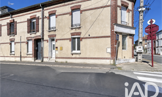 Commerce  93 m² à vendre à Magenta (51530)